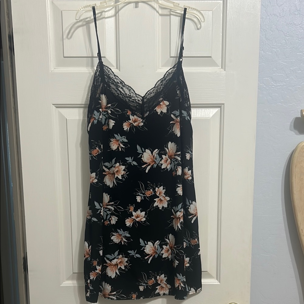 Floral Lace Trim Slip Dress - Black